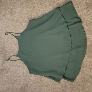 Green cami / Medium / EUC
